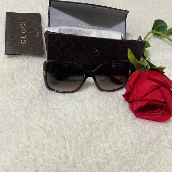 Chic Black Sunglasses main image 13